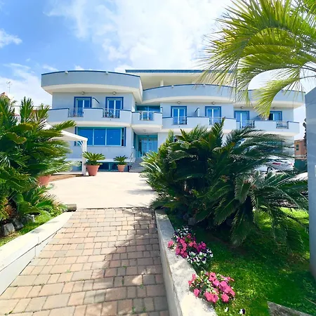 Ξενοδοχείο Serpa