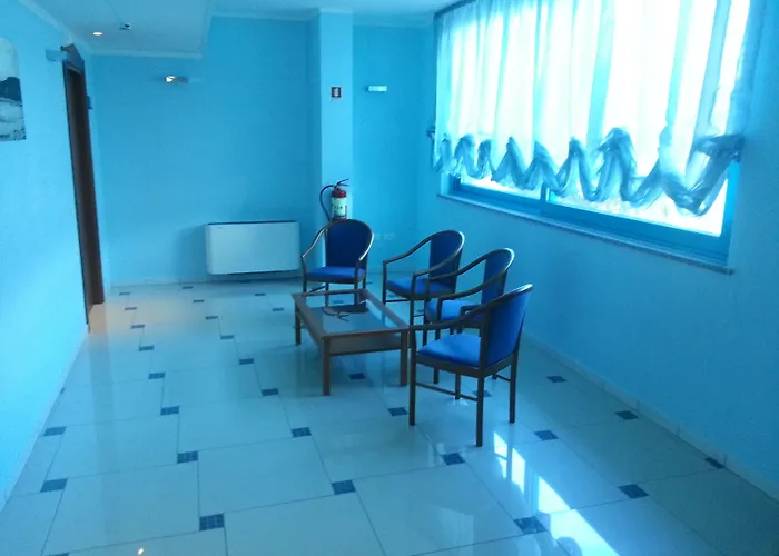 Ξενοδοχείο Serpa Άντζιο