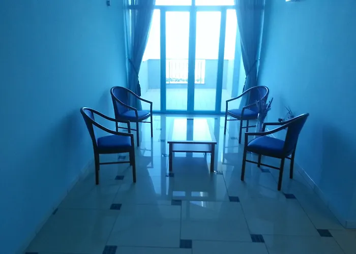 Ξενοδοχείο Serpa Άντζιο