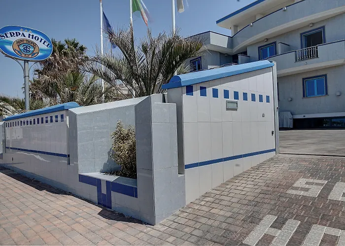 Serpa Ξενοδοχείο Άντζιο